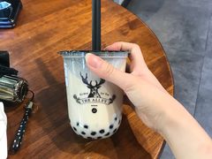 -THE ALLEY 鹿角巷(合生汇店)