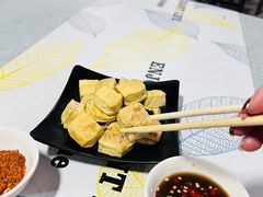 -乔岩保应烧烤店