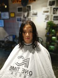 -MONE美发沙龙