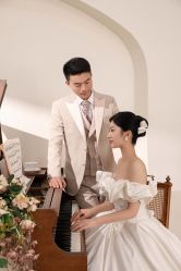 -雪中彩影婚纱摄影·微光艺术中心