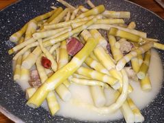 -侬佳蒸菜馆(听潮店)