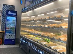 自助取餐区-黄鸡肉钵钵鸡