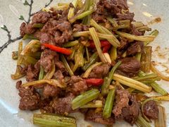 -忆食尚腊味煲仔饭(华南城店)