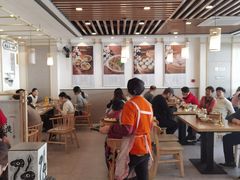 -佬钱湾仔(衣裳街店)