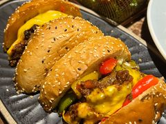 -Let'sBURGERplus·非常创意汉堡(三里屯店)
