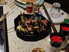 -二荆条·蜀鲜汇城市森林火锅