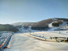 -中旅松花湖滑雪场