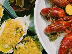 -沪小胖小龙虾(淮海中路旗舰店)