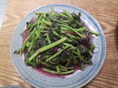 腊肉红菜苔-静一餐厅·湖北菜(前门创始店)