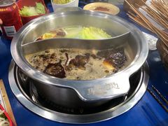 -马路边边·成都串串(翠柏路店)