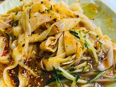 -艾力江和田馕坑烤肉店