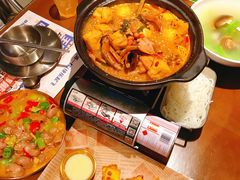-神府路壹号·海鲜烧烤·砂锅粥·锅物(三坊七巷店)