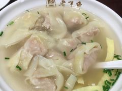 刀鱼馄饨-老半斋(福州路店)