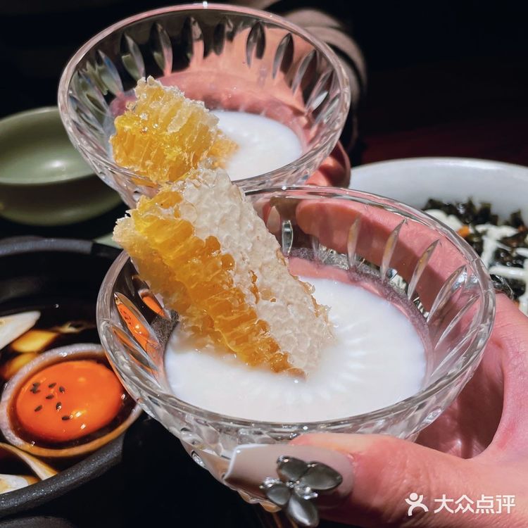 武汉“小明洞”🍻微醺的快乐我懂 