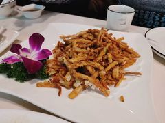 咸蛋黄茶树菇-潮人姐妹轩(海宁路店)