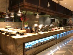 自助取餐区-西藏饭店·亚克·食光自助餐厅(文殊院店)