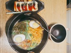 -桂在香知桂林米粉(红博中央公园店)