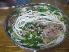 -老味道遵义虾子羊肉粉(兴关路店)