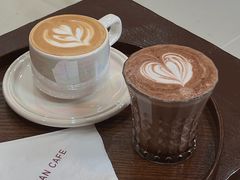 -浮漫咖啡(镜湖万达广场店)