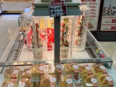 -金色麦甜糕点(面包.蛋糕.华苑店)