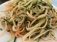 云丝黄瓜丝-察右中旗娜仁汗旅游自驾区