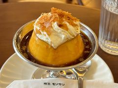 -Café Monson