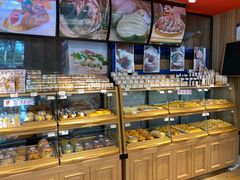 面包甜点陈列柜-百年义利(北兴路店)