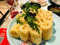 香炸腐皮-左庭右院鲜牛肉火锅(龙湖杭州滨江天街店)