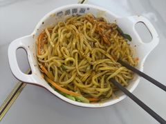 -沁麦源过桥米线(总店)