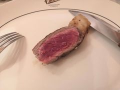 t骨牛排-奥斯特牛排馆(圣母百花大教堂)