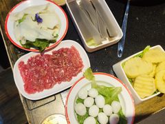 -宽板凳老灶火锅(台湾街店)