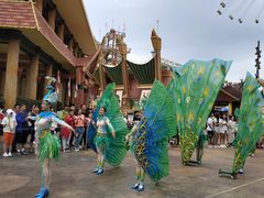 -七彩云南欢乐世界