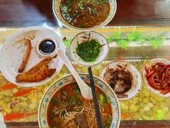 -金杨拉面王小吃面馆·牛三宝面·红烧牛肉粉