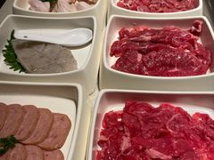 -海底捞火锅鲜切牛肉主题店(长寿路店)