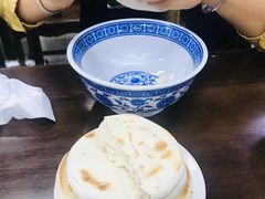 -崇德楼水盆牛羊肉泡馍馆(文艺路店)