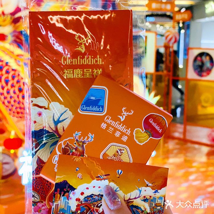 魔都惊现网红福🦌，探秘格兰菲迪“福鹿之家”沉浸式快闪店