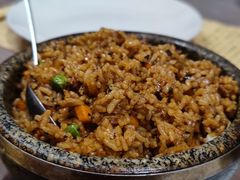 牛肝菌石锅焖饭-素心小筑(后沙裕镇店)