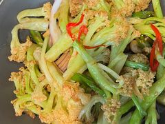 -荷塘秋月·本帮江浙菜(国权路店)