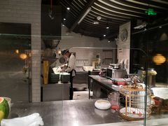 -佬麻雀·新湘菜(珠海金发购物中心店)