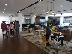 -宁波宝信宝马4S店(江北日湖店)