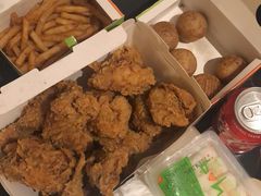 -BHC炸鸡(明洞总店)