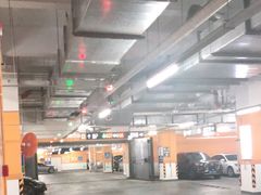 -浦江万达停车场