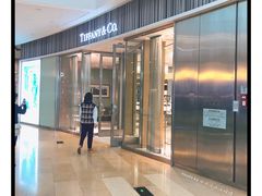-Tiffany & Co.蒂芙尼
(广州太古汇店)
