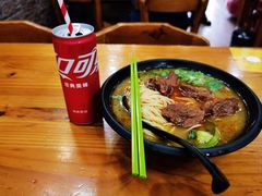 -志权牛肉面(灵山路店)