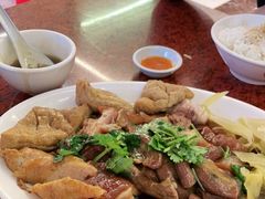-猪脚洪隆江猪脚饭