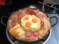 泡菜五花肉锅-炙韩料理·部队锅专门店