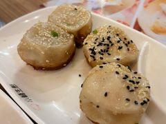 -小杨生煎(白玉兰广场店)
