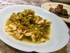 -湖畔居茶楼(湖滨店)