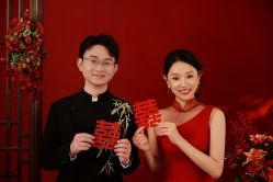 -秦皇岛我和你婚纱摄影工作室