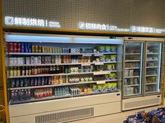 -三只松鼠生活馆(芜湖弋江金鹰店)
